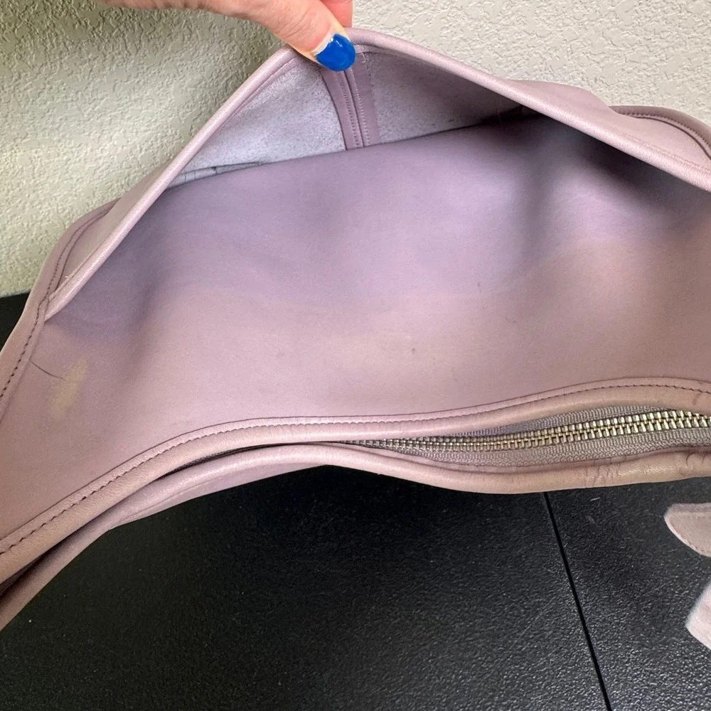 Coach Ergo Pocket Zip 9033 Lavender Purple Leather Vintage 90s Hobo Bag
